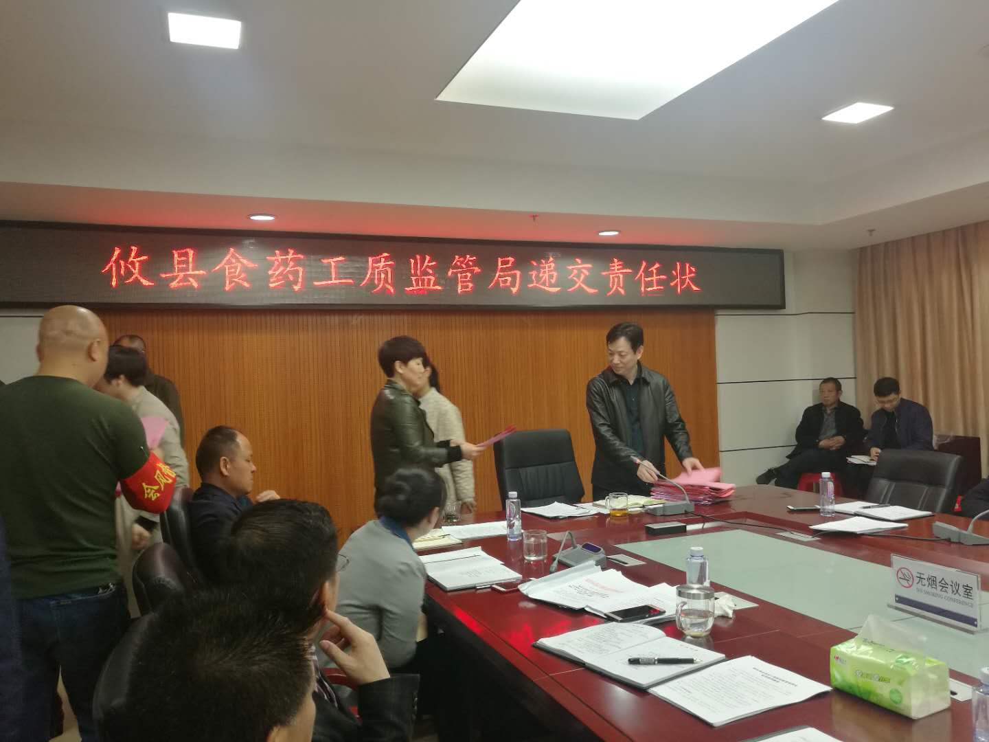 攸县食品药品工商质量监督管理全力以赴抓落实  凝心聚力谋发展