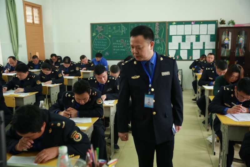 全市城管系统《株洲市城市综合管理条例》统考