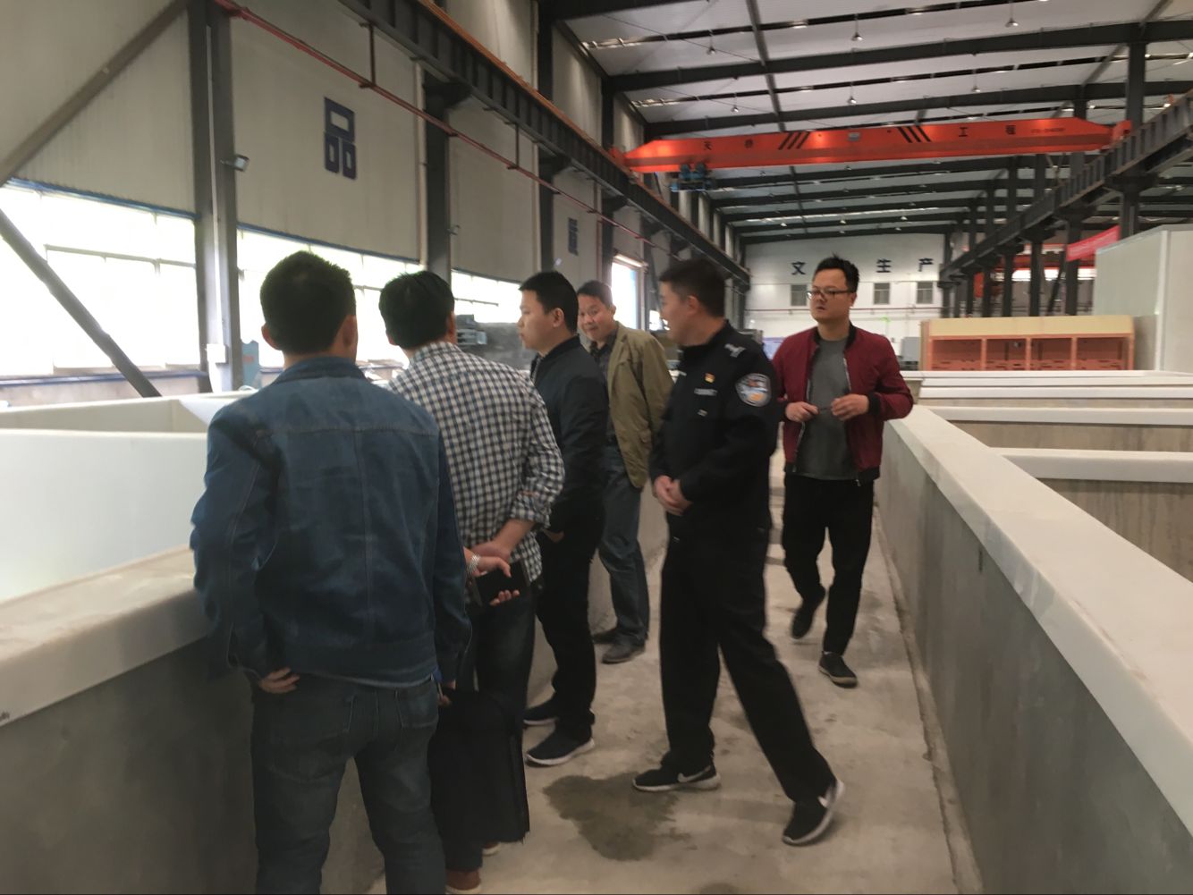 区安监局联合多部门对园区易制毒化学品使用企业进行检查
