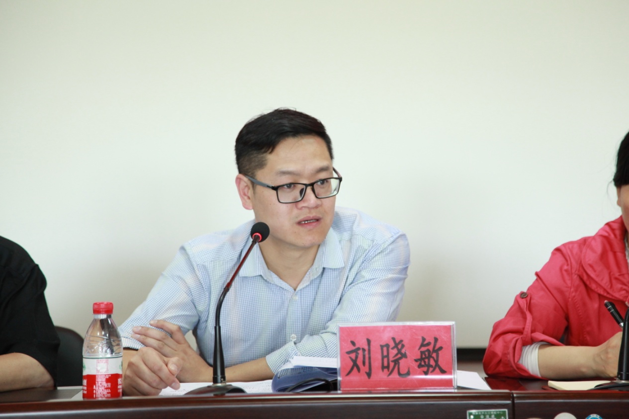 区卫计局召开2018年度党务工作会议