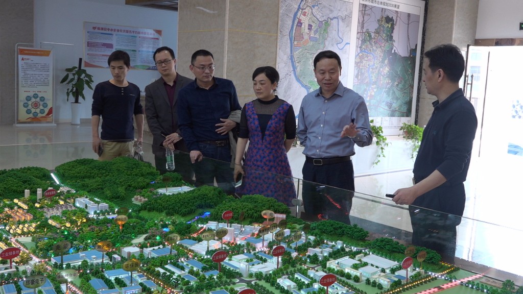 市档案局来株洲县调研园区档案工作