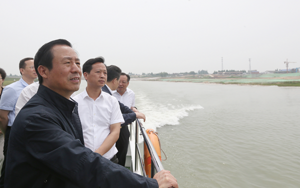 湖南省总河长巡河 要确保一湖清水入长江