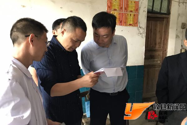 我县不断加强医疗扶贫 全面助力脱贫攻坚