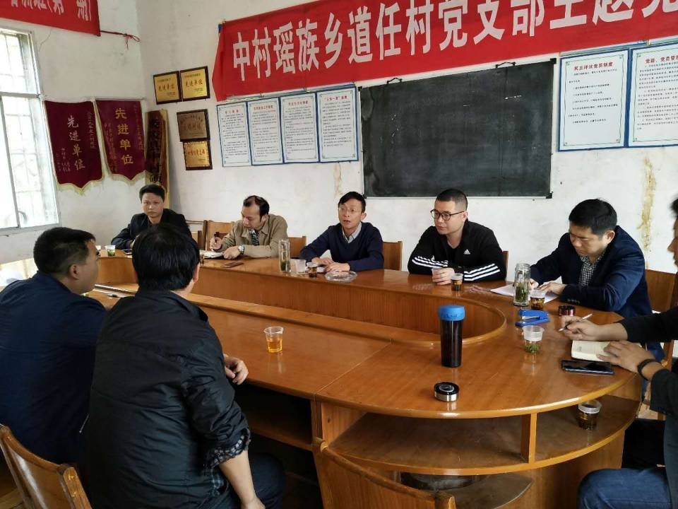 区人大常委会主任肖支前赴炎陵县开展扶贫帮扶活动