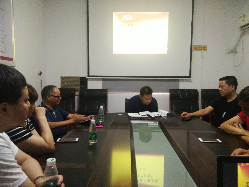 高新区管委会副主任罗克俭到永安社区调研指导党建工作