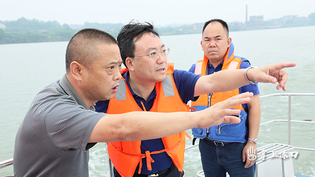 罗绍昀：全面落实“河长制”，治理水环境，保护水安全