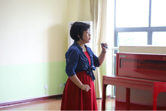 共享活力课堂 同唱青春之歌 ——栗雨小学青年教师展示活动纪实