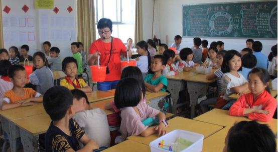 持续帮扶显爱心, 默默助力共成长 ——记天元区泰山学校送教浣溪中心小学活动