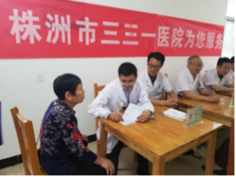 市党代表张志勇走进新泉社区开展为民服务活动