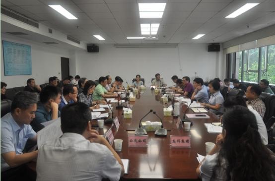 市纪委副书记、市监委副主任黄亮文一行赴国资委开展调研座谈