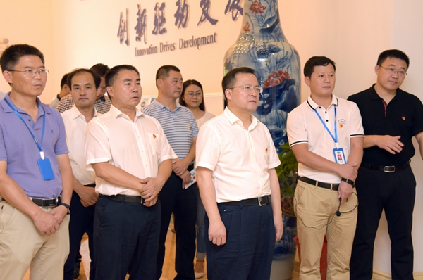 全市基层党建观摩团来云龙开展“看学议”活动