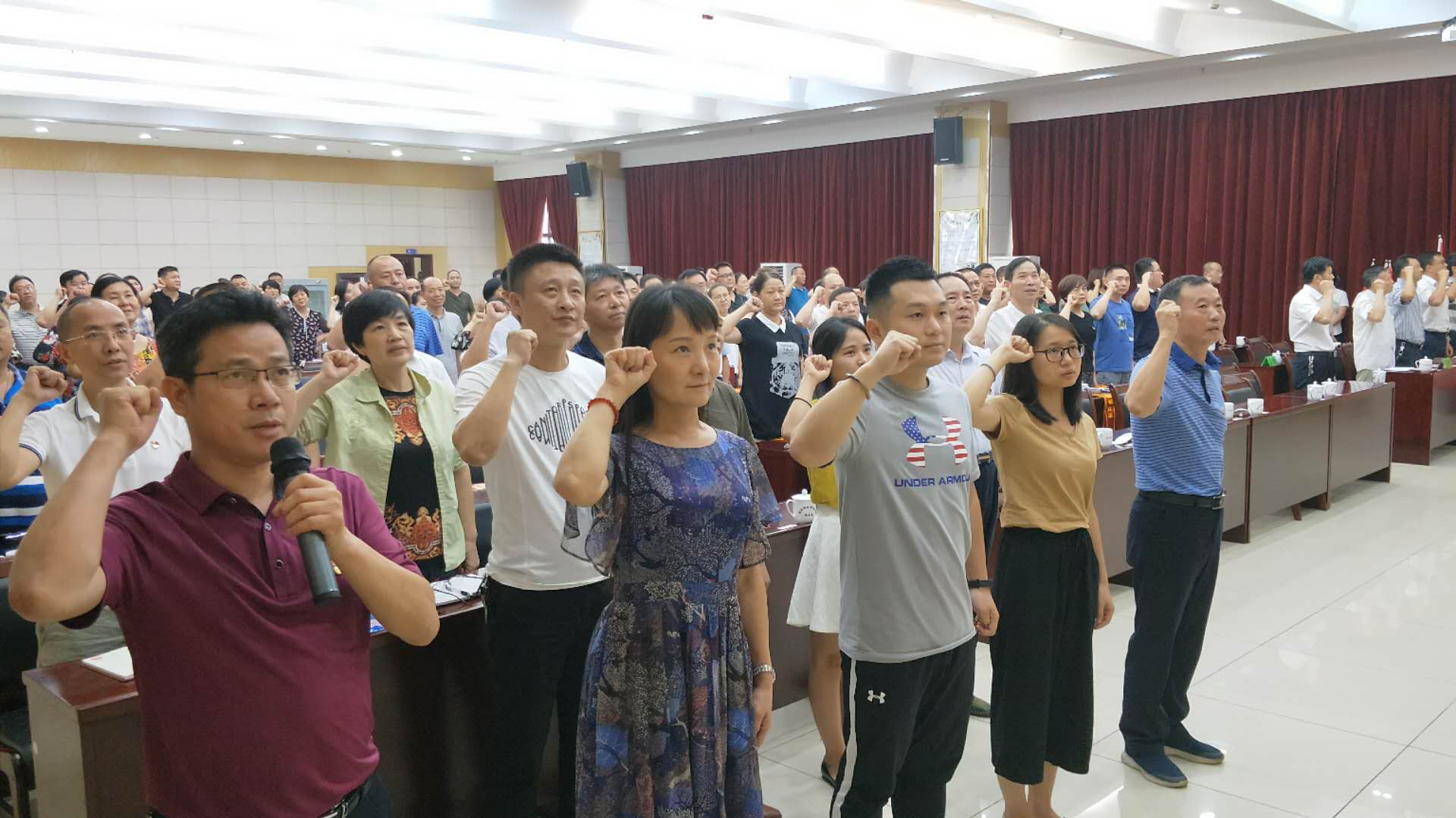 不忘初心跟党走，砥砺奋进谱华章--株洲市环保局召开“七一”表彰大会