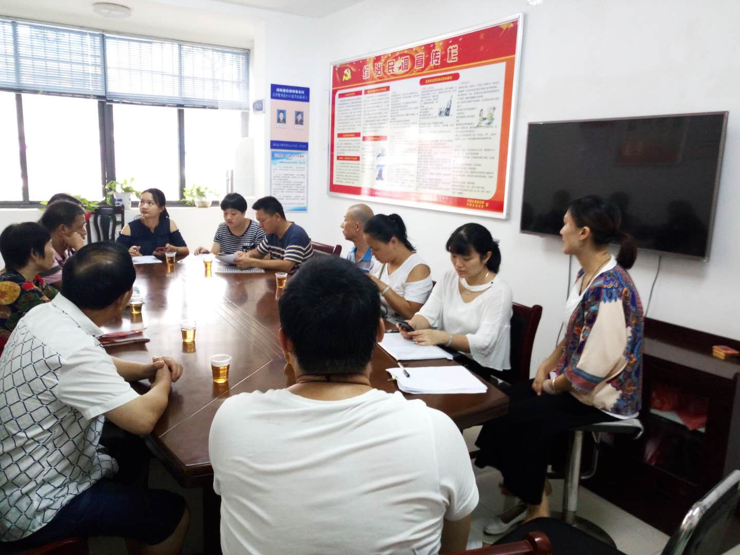 建宁街道开展社区“两委”履职情况调查及涉黑涉恶问题专项排查工作