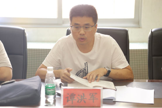 白鹤小学党支部接受区委巡察办督查