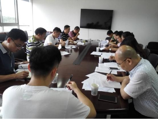副区长肖立志对企业培育工作进行专题调度