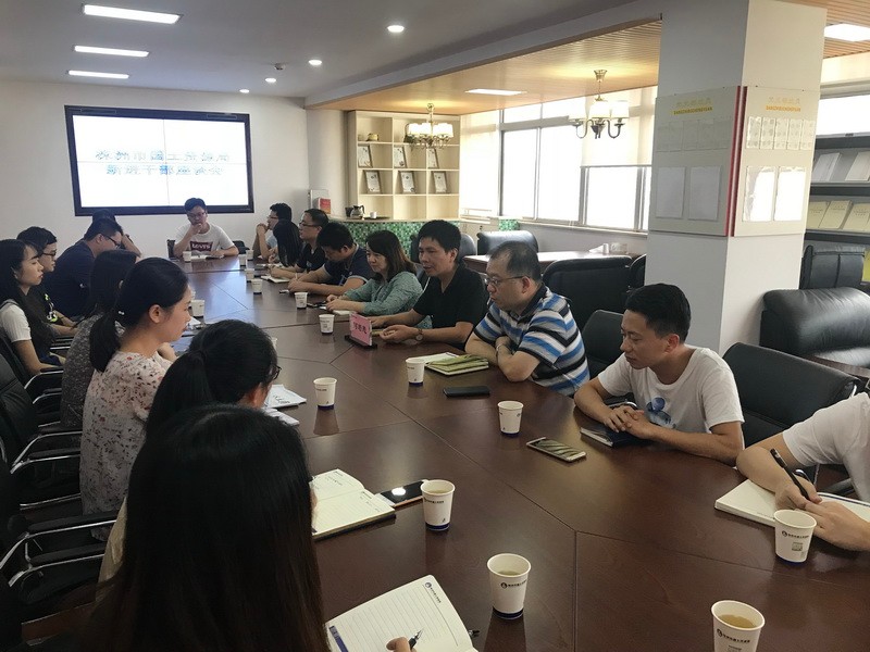 我局召开新进干部座谈会