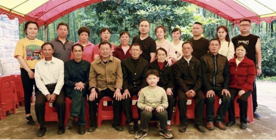 凿石小学多彩活动迎中秋