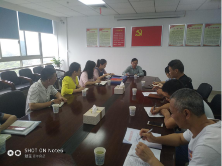 区人大常委会主任肖支前到区人社局指导支部“五化”   建设工作