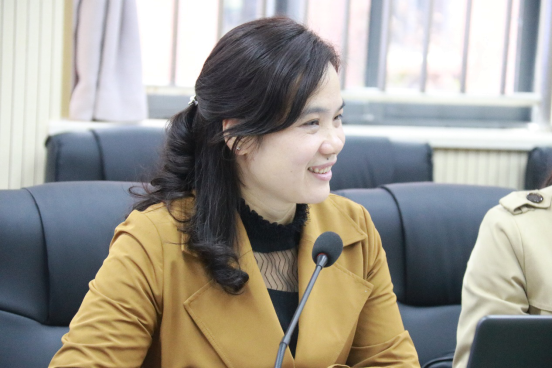爱在重阳，情满金秋