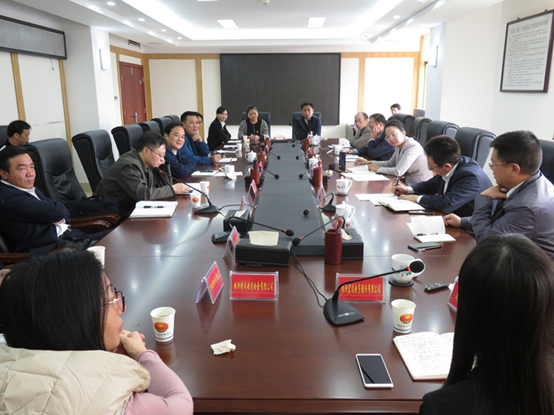 副市长黄芳一行到我区专题调研外贸进出口工作