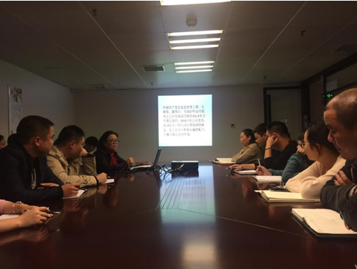 “红色讲堂”在建设街道最年轻的党支部开讲