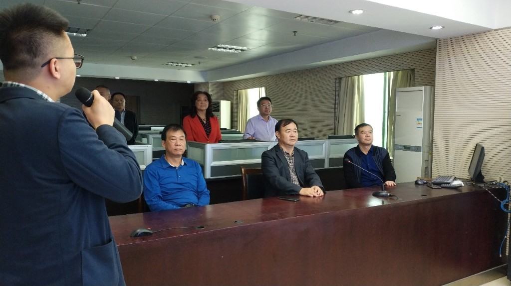 市政协经科委对口联系单位座谈会在市统计局召开