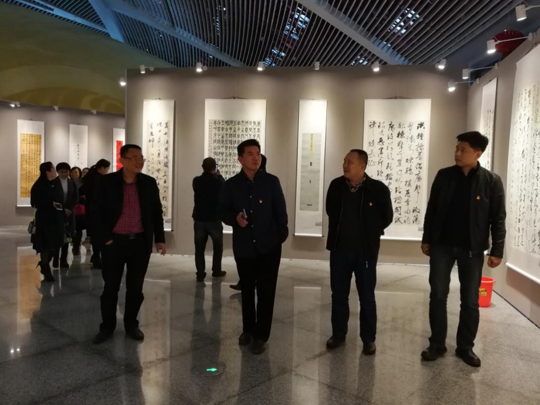 市环保局机关一党支部组织参观第二届"清风株洲"廉洁文化创作活动书画作品展