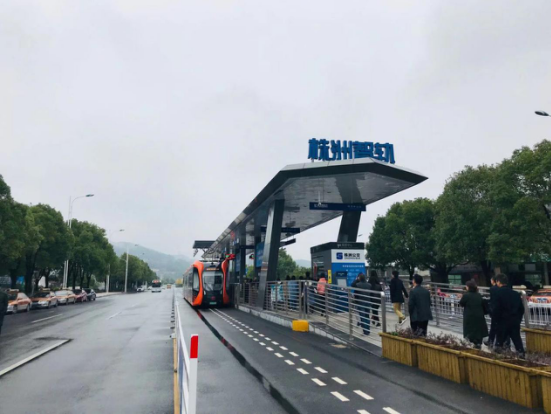 长沙市国资委董、监事学习班成员来我市参观学习