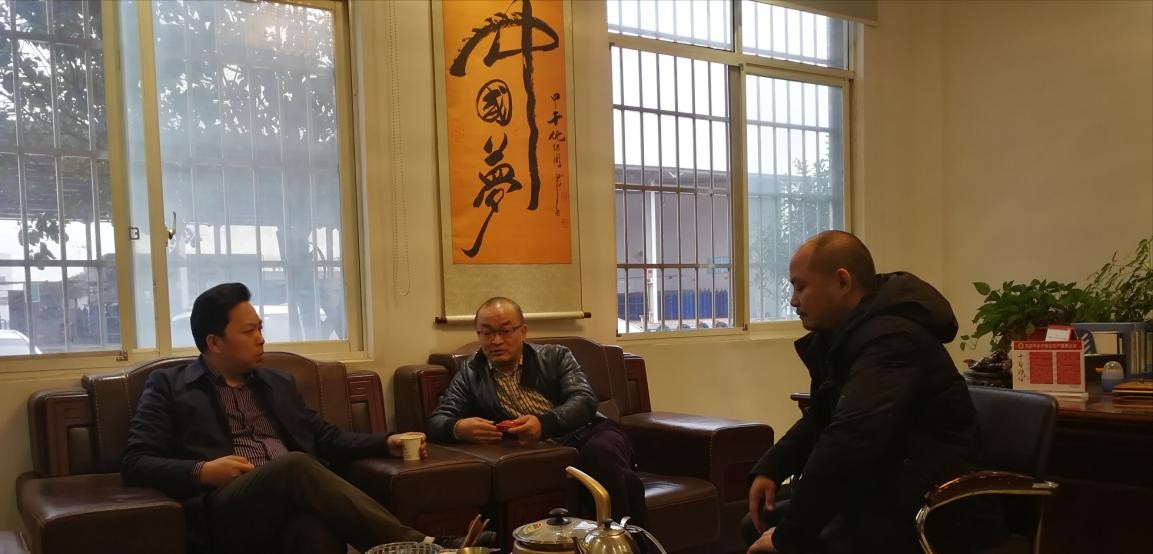 区安监局走访企业送服务