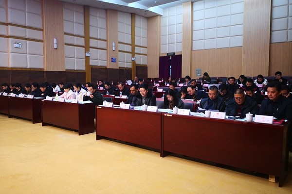攸县第十七届人大常委会召开第十九次会议