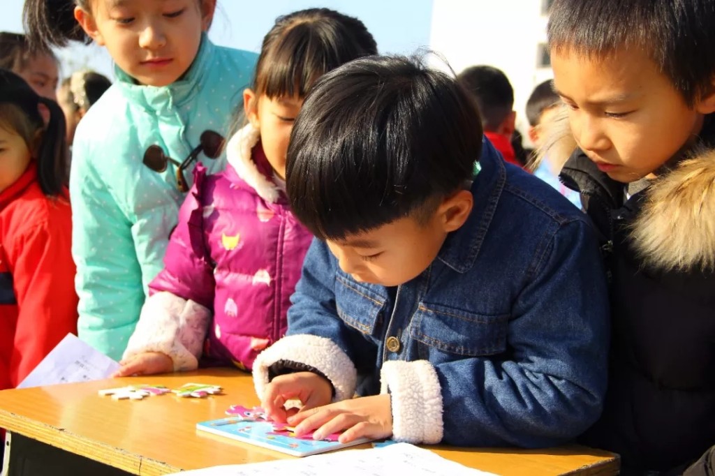 拥抱科学 探索未来 ——记天元小学首届数科节暨家长开放日活动