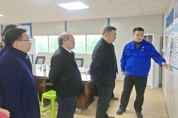 省发改委副主任卓群来荷塘区调研重大产业项目