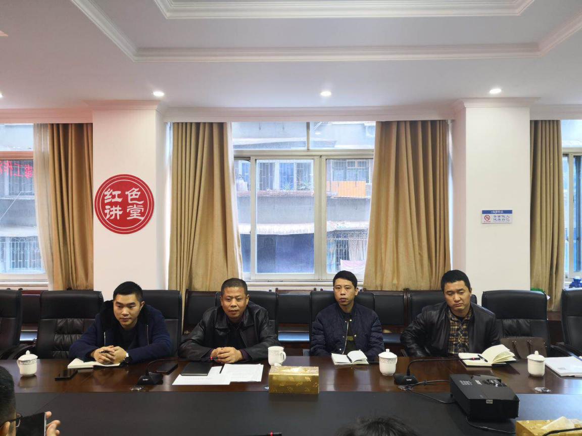市禁毒办一行到贺家土街道督查指导禁毒工作