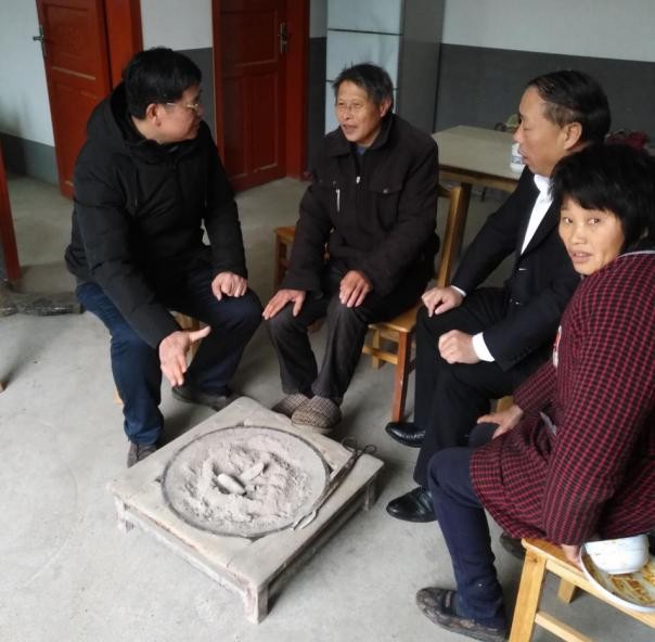 市国资委刘建荣副主任等入户走访