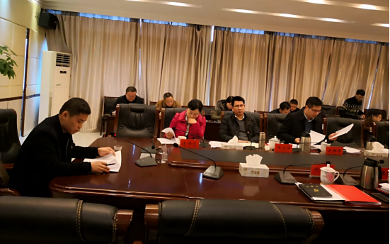 株洲市渌口区委常委会研究质量工作并调度食品药品特种设备安全风险隐患大排查大整治专项行动