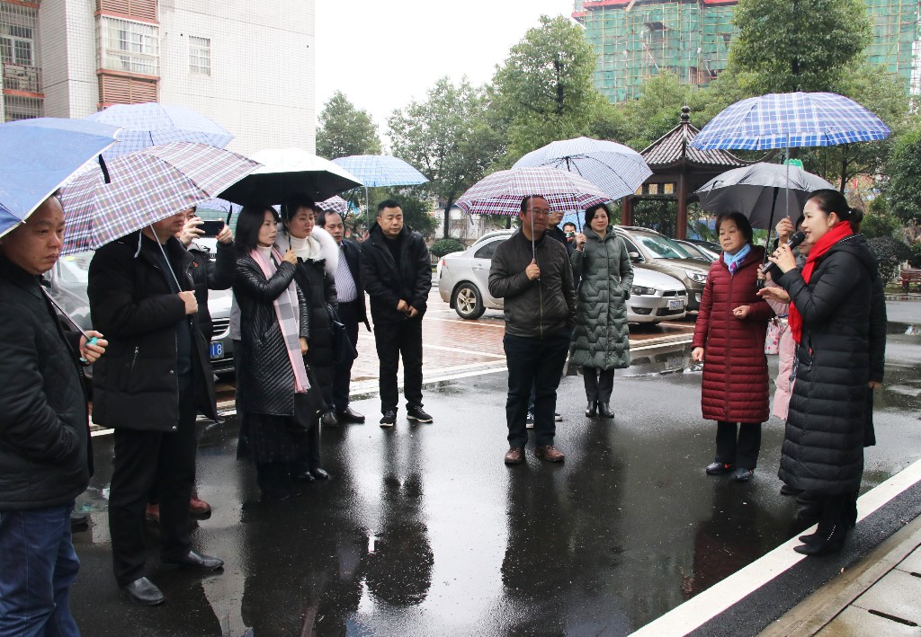 攸县党政代表团来荷塘区学习考察创新社会治理系列民生工作