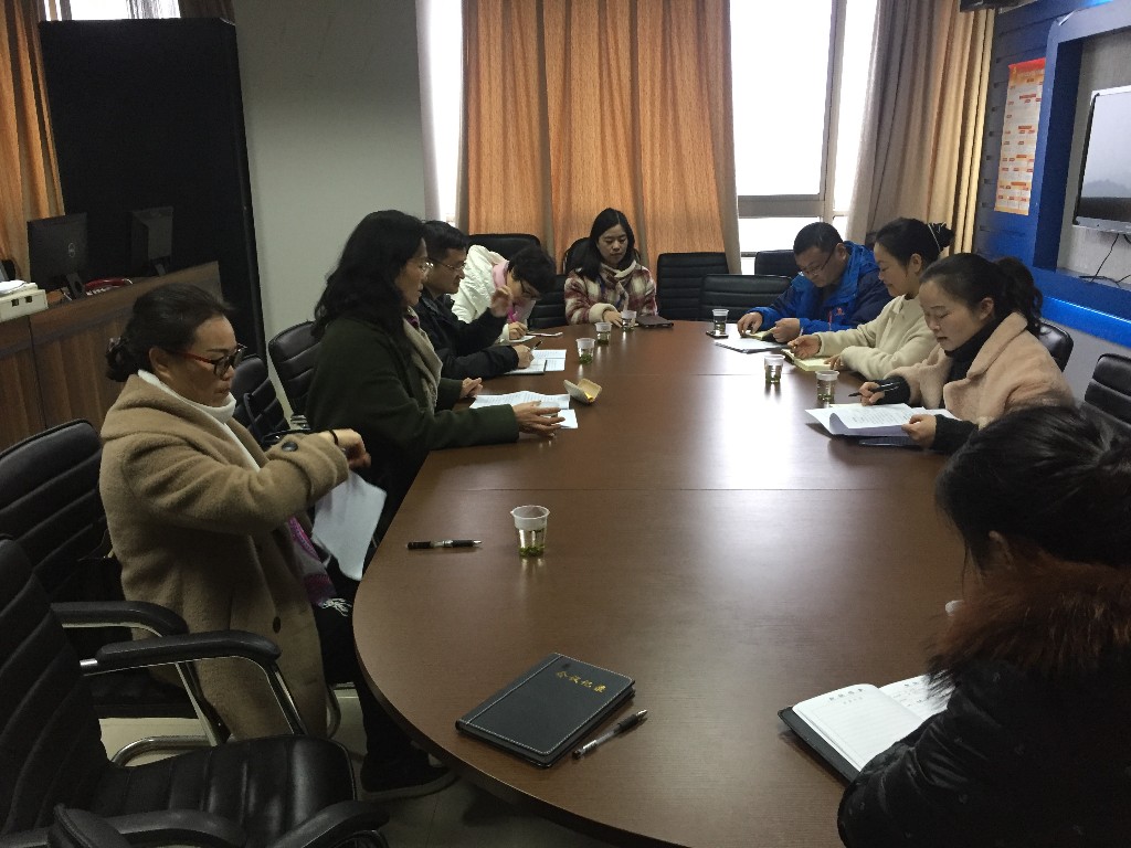 市统计局党组成员、副局长刘慧龙一行到芦淞区开展普查登记第一轮督导工作
