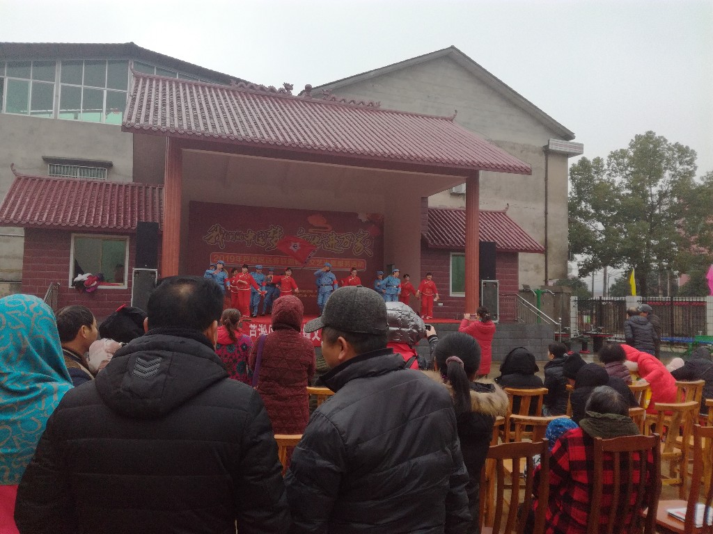 芦淞区“送春联·迎新年”文化志愿服务 活动走进白关社区
