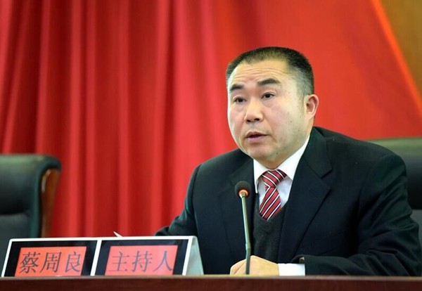 区党工委理论学习中心组举行集中(扩大)学习会