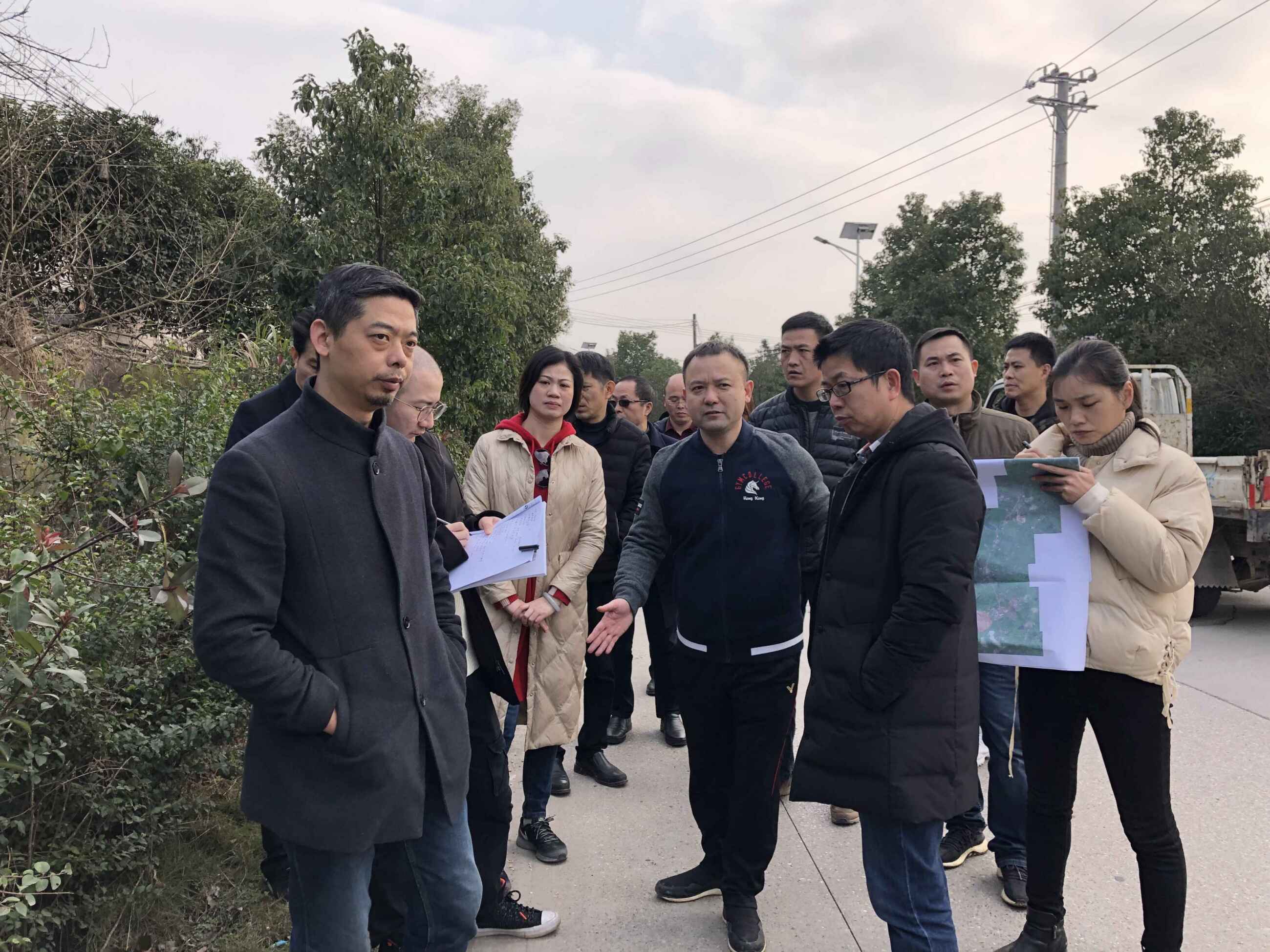 邬凌云一行现场指导茶马线提质改造和耕食小镇建设