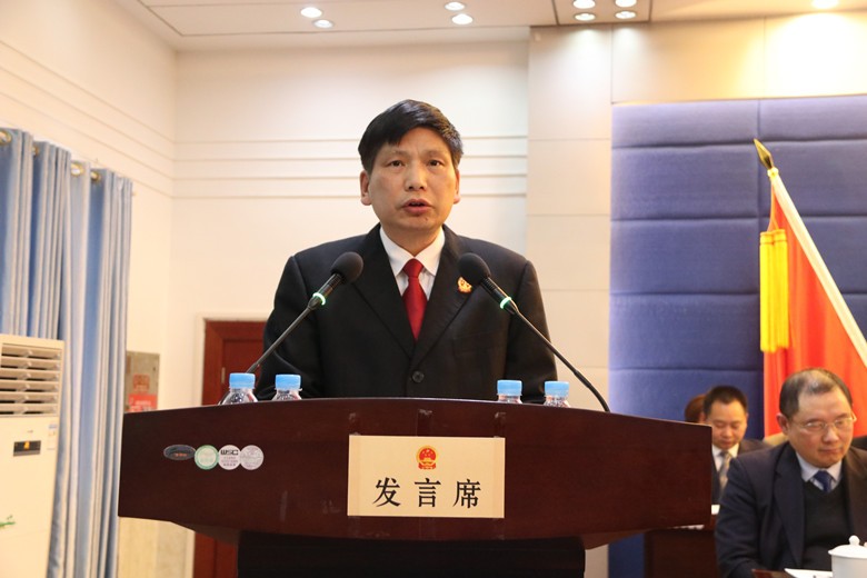荷塘区五届人大四次会议召开第二次全体会议