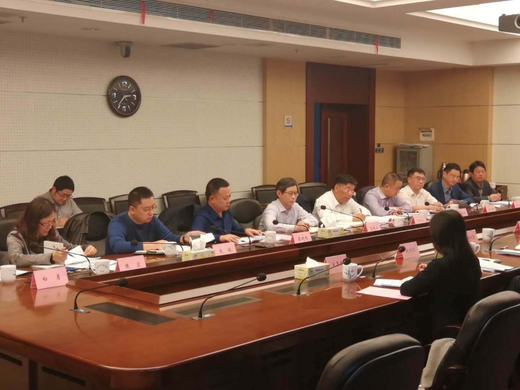 住建部城市管理监督局局长朱长喜一行来湘调研城市管理工作，我市作为全省5个城市代表之一受邀参加座谈会