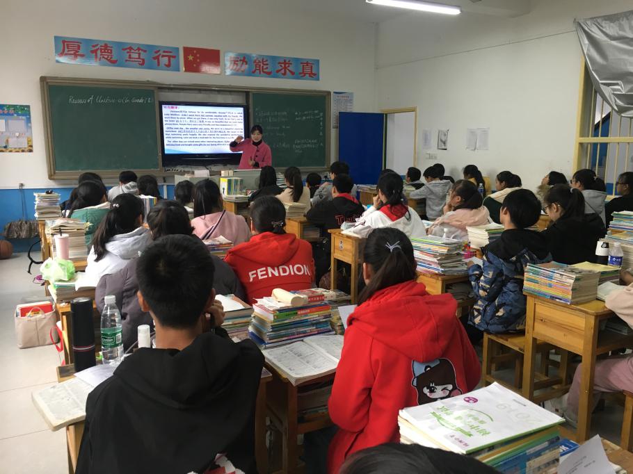万紫千红春满园 集团办学促发展——渌口镇中学赴朱亭镇开展集团化办学活动