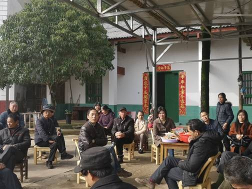 赖晓智深入黄塘村发动群众参与农村人居环境整治