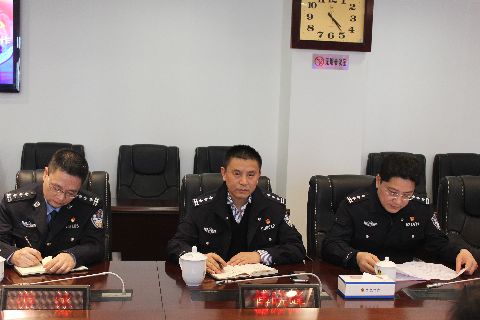 市政府政务公开办一行来我局督导检查