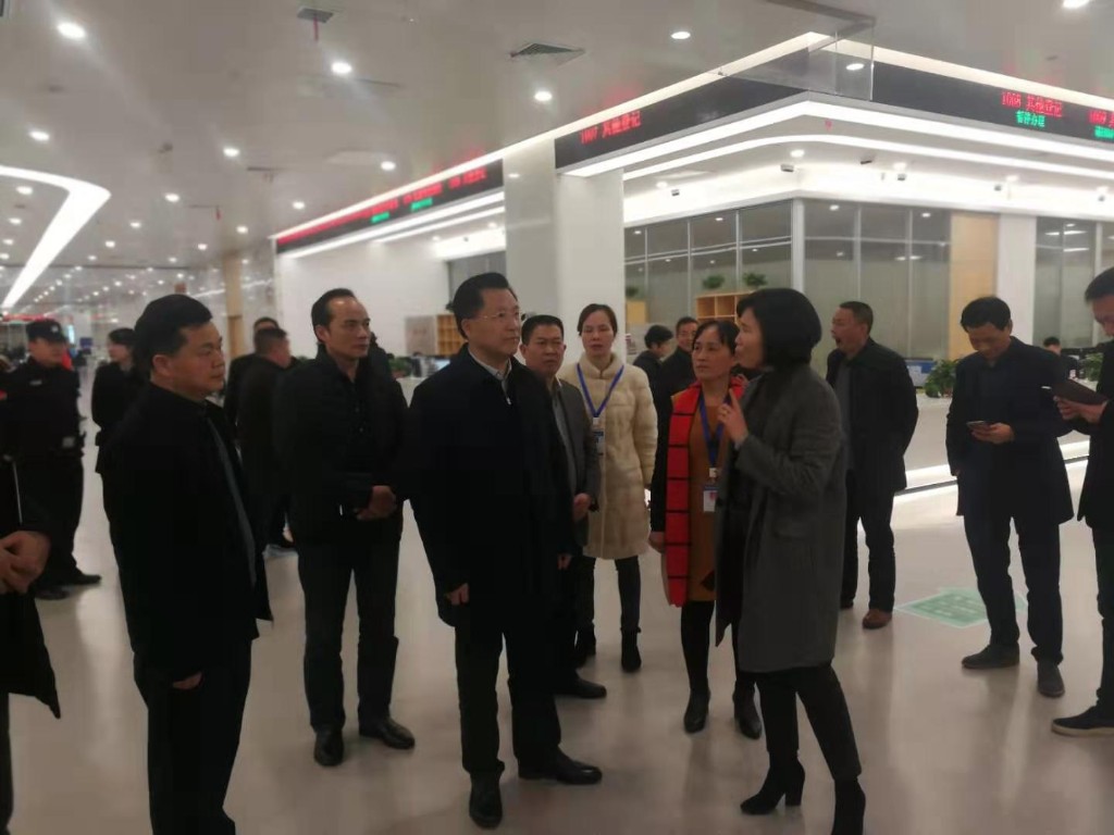 张家界市不动产登记考察组到我局调研