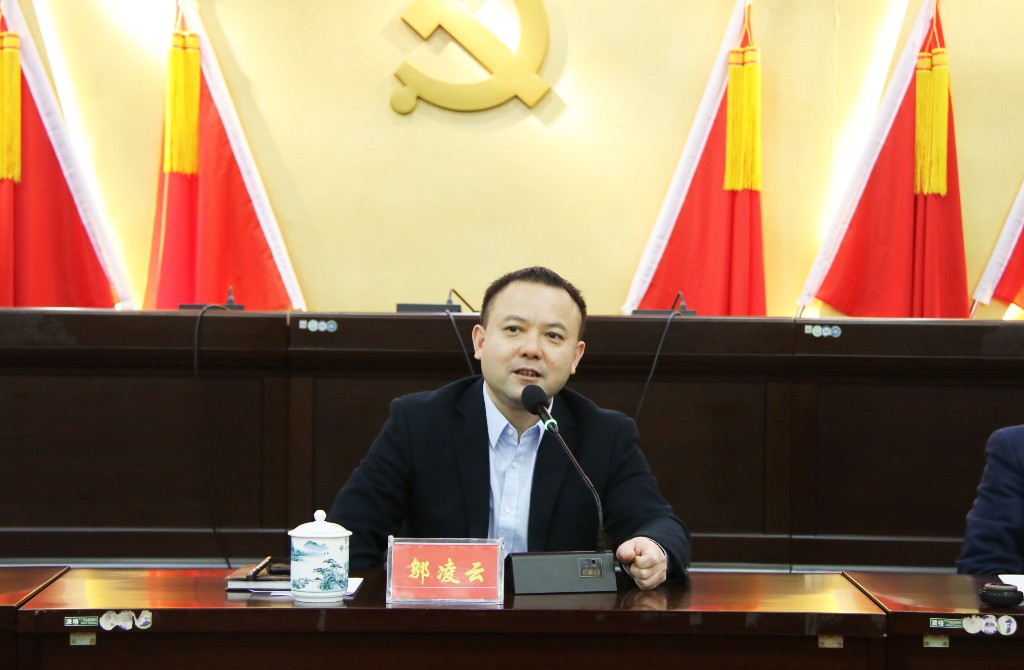 “一个主官的自我修养”第十三期座谈会举行
