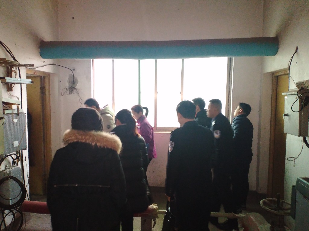 芦淞区开展非法卫星接收装置专项清理整治行动