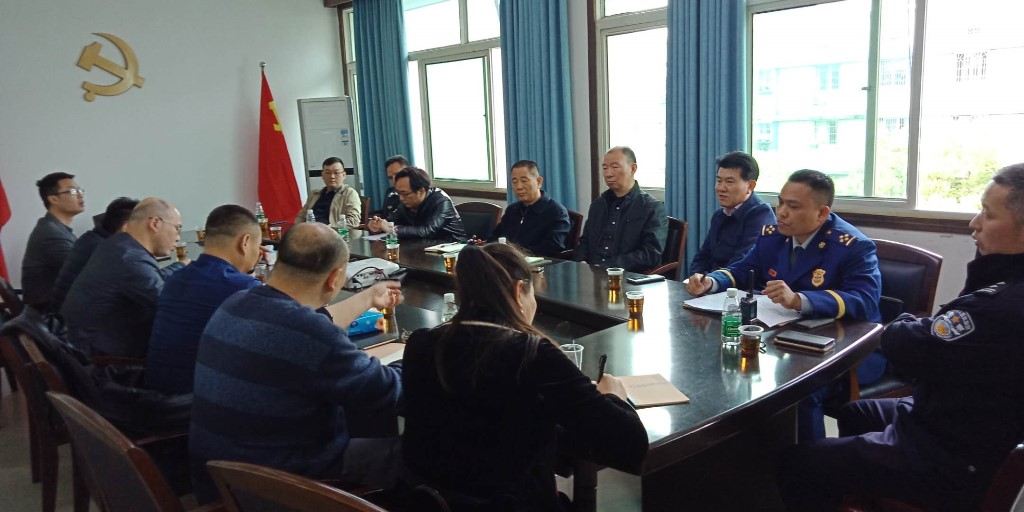 月塘街道：大力推进富家垅“三合一”场所安全隐患整治工作