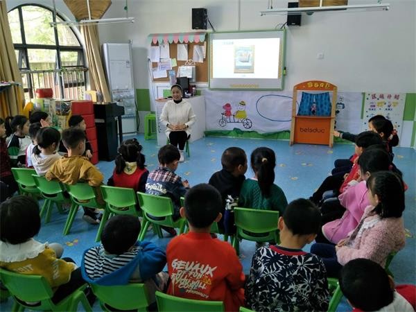 “温情四月 书香火炬” ——记火炬幼儿园“读书节”活动